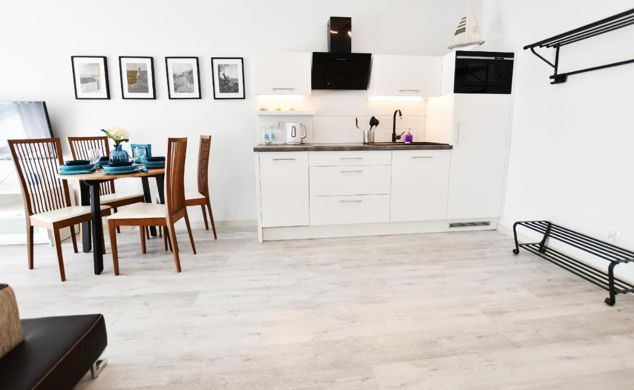 Apartament Kapitański Apartment Kolobrzeg Bagian luar foto